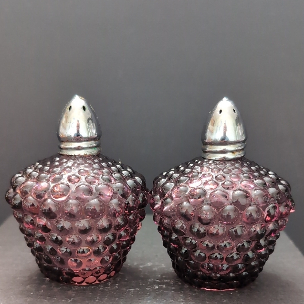 VGT, Purple Hobnail Glass Salt/Pepper Shakers.
